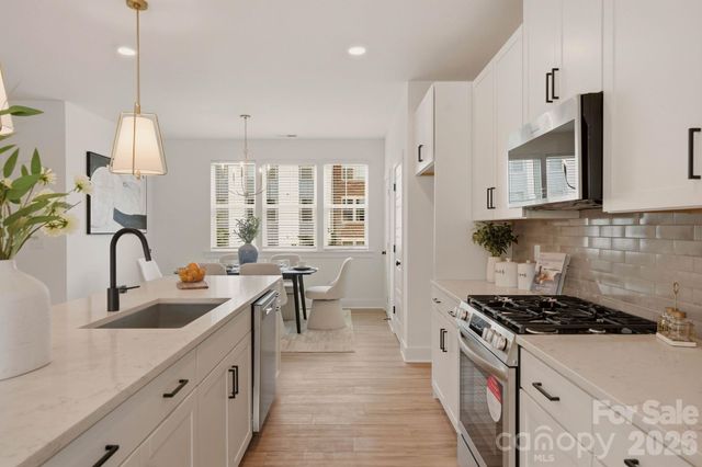 4031 Bass River Parkway, Charlotte, NC 28217