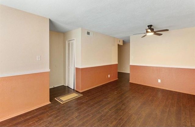 6200 W Tidwell Road 1614, Houston, TX 77092