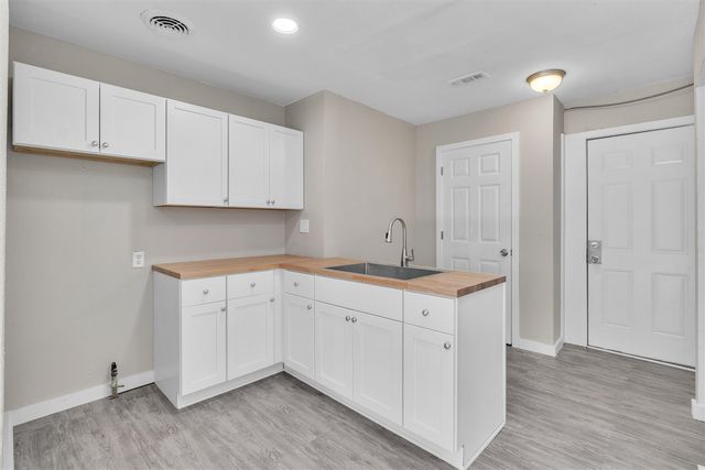 18491 Brady, Redford, MI 48240