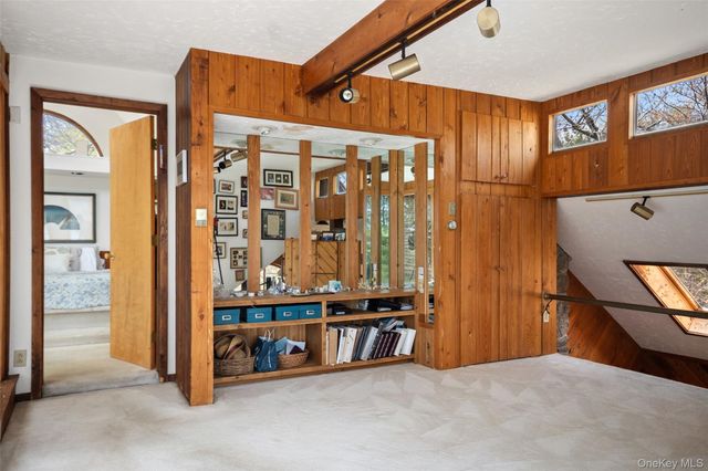 366 W Lake Boulevard, Mahopac, NY 10541