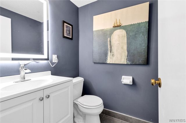387 Seneca Place, Lancaster, NY 14086