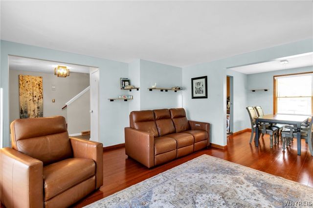 387 Seneca Place, Lancaster, NY 14086