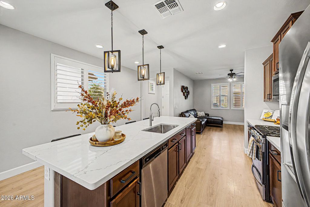 2831 S JOSLYN --, Mesa, AZ 85212 — photo 4