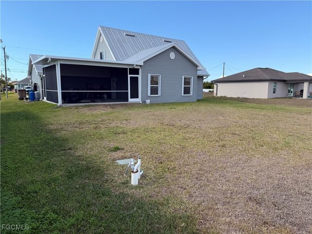2113 NW 22nd AVE, Cape Coral, FL 33993