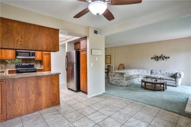 672 Greendale Lane, Pomona, CA 91767