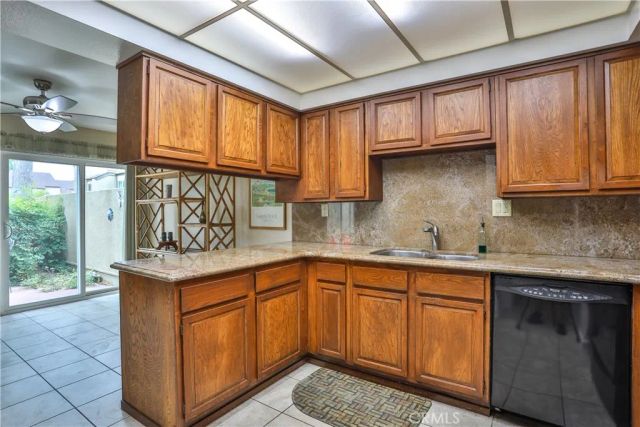672 Greendale Lane, Pomona, CA 91767