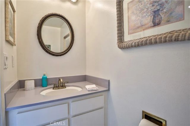 672 Greendale Lane, Pomona, CA 91767