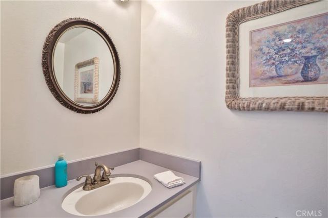672 Greendale Lane, Pomona, CA 91767