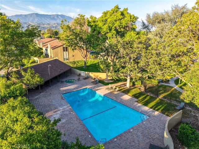 672 Greendale Lane, Pomona, CA 91767