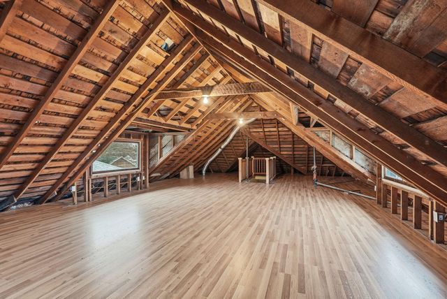 4917 N Post St, Spokane, WA 99205