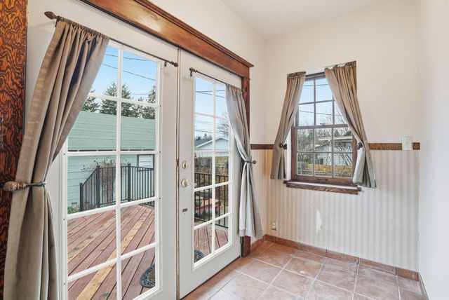 4917 N Post St, Spokane, WA 99205