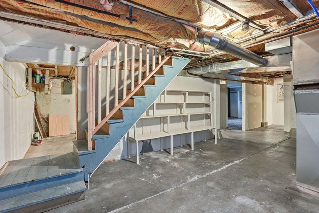 4917 N Post St, Spokane, WA 99205