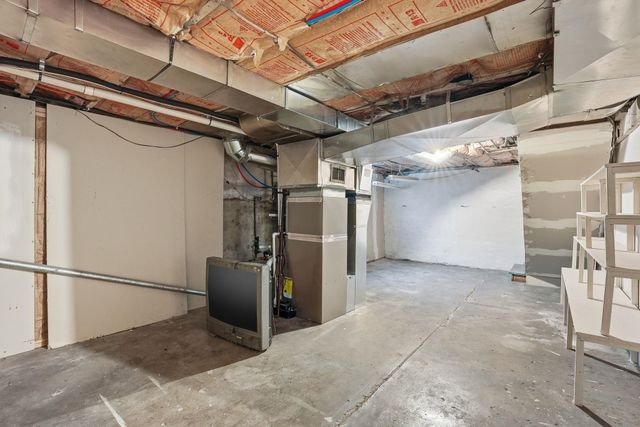 4917 N Post St, Spokane, WA 99205