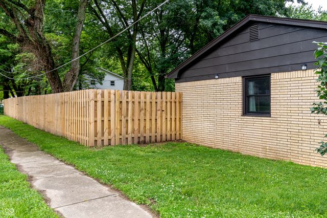 3539 E Southport Road, Indianapolis, IN 46227