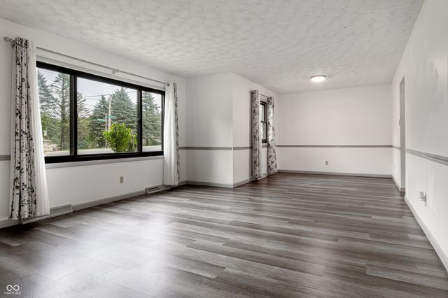 3539 E Southport Road, Indianapolis, IN 46227