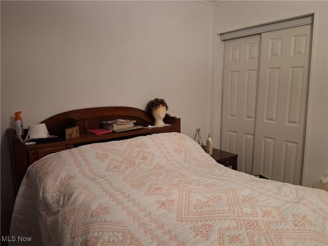 2879 Linda Drive NW, Warren, OH 44485