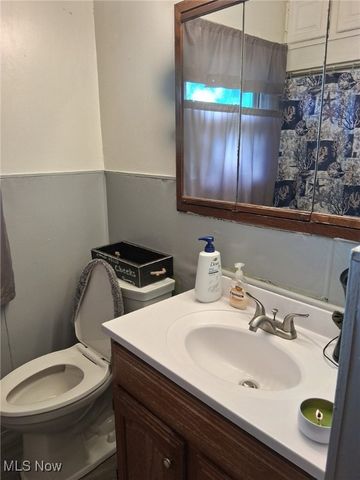 2879 Linda Drive NW, Warren, OH 44485