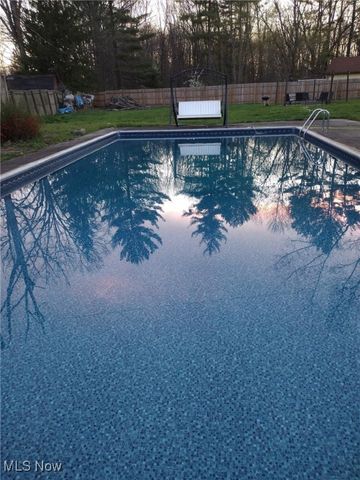 2879 Linda Drive NW, Warren, OH 44485