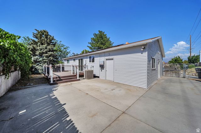5382 S SKEESWOOD CIR, Taylorsville, UT 84129