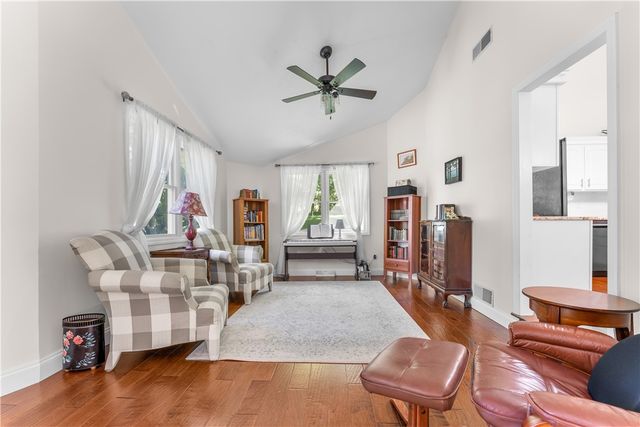 147 Lindley Rd, North Strabane, PA 15317