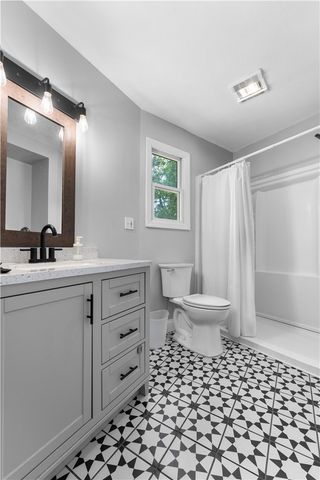 147 Lindley Rd, North Strabane, PA 15317