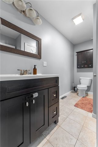 147 Lindley Rd, North Strabane, PA 15317