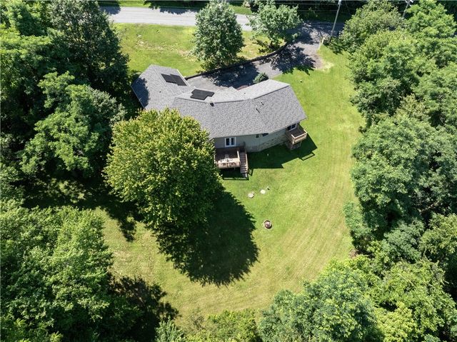 147 Lindley Rd, North Strabane, PA 15317