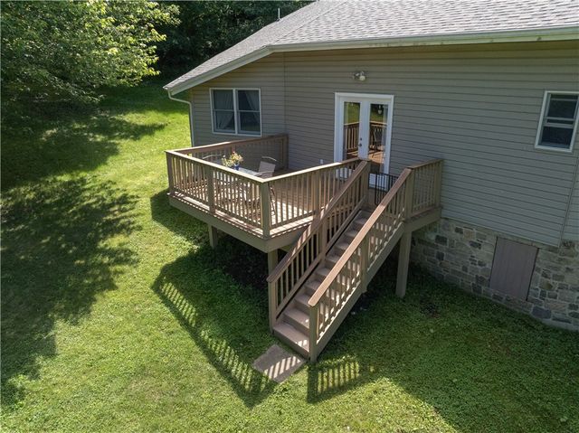 147 Lindley Rd, North Strabane, PA 15317