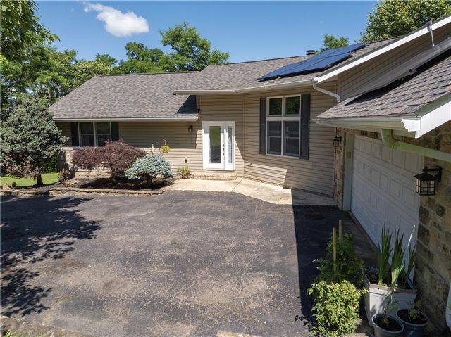 147 Lindley Rd, North Strabane, PA 15317