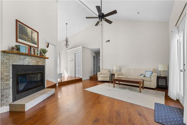 147 Lindley Rd, North Strabane, PA 15317