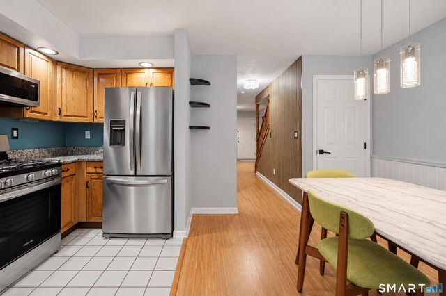 3 East Court 3, Derby, CT 06418