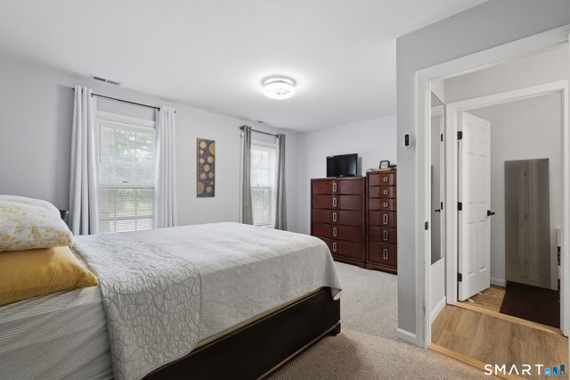 3 East Court 3, Derby, CT 06418