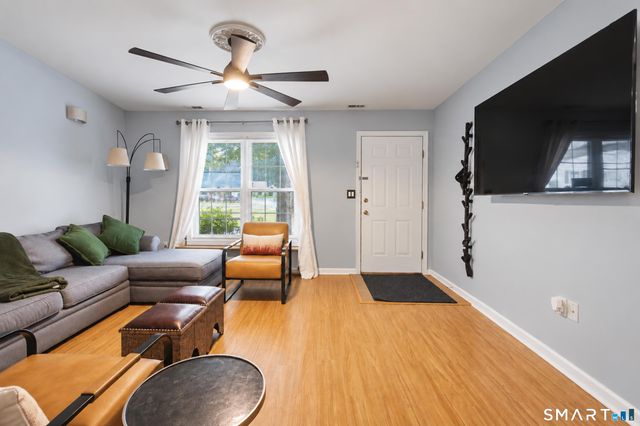 3 East Court 3, Derby, CT 06418