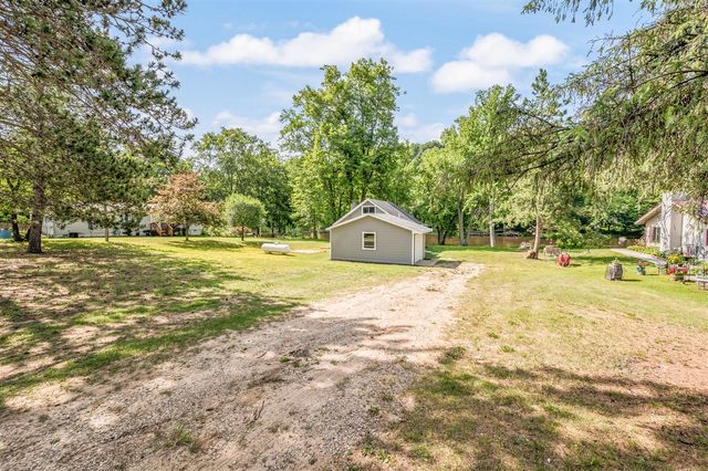 17299 Rapids Drive, Hersey, MI 49639