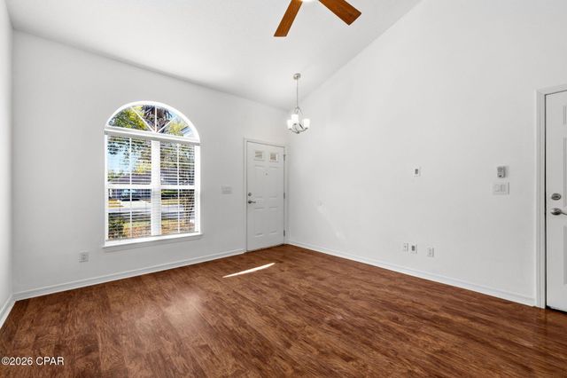 125 Park Place, Panama City Beach, FL 32413