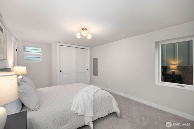 3209 NE 98th Street, Seattle, WA 98115