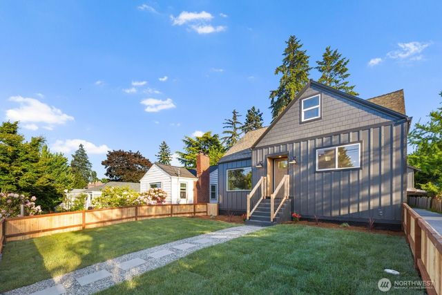 3209 NE 98th Street, Seattle, WA 98115