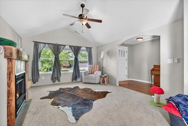 500 Antilles Lane, Medford, OR 97501