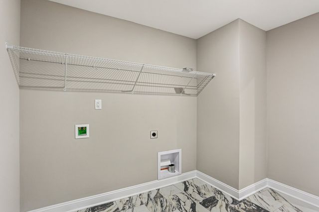 178 Brenda Dr, Clarksville, TN 37040