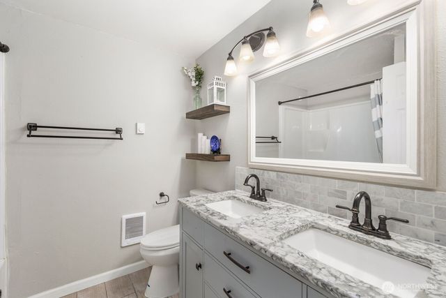 7003 277th Street E, Graham, WA 98338