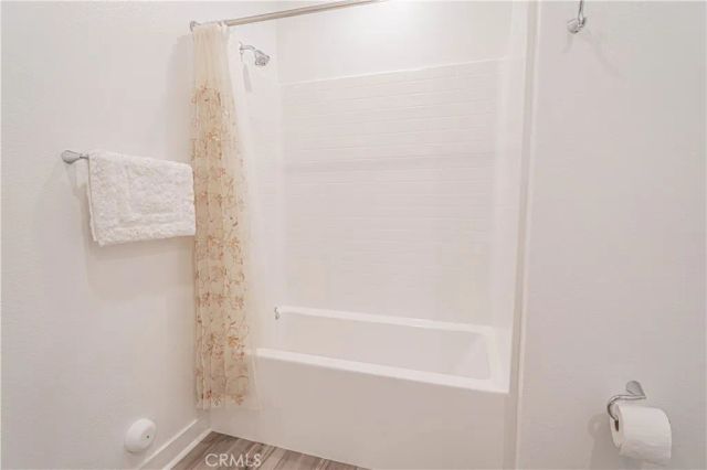 27406 Merlin, Valencia, CA 91381