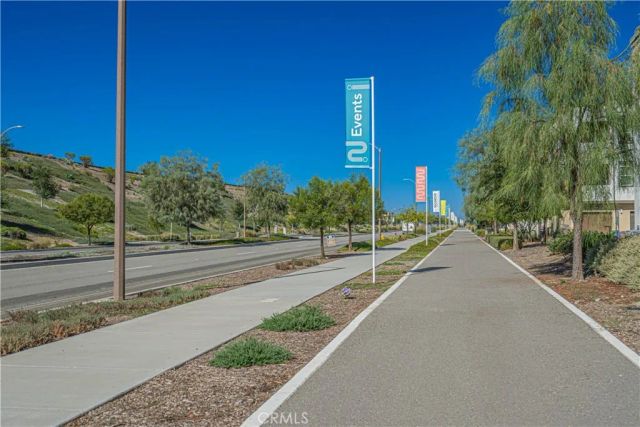 27406 Merlin, Valencia, CA 91381