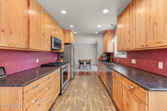 102 E Theresa DR, Coeur D'alene, ID 83814