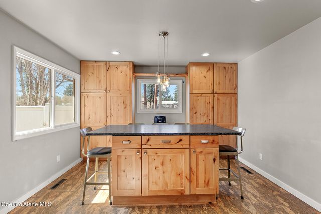 102 E Theresa DR, Coeur D'alene, ID 83814