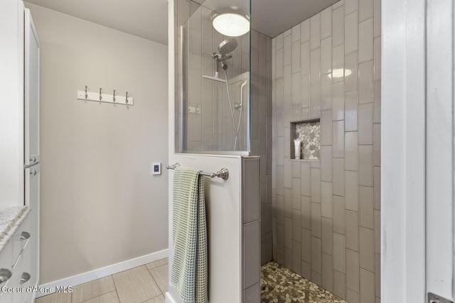 102 E Theresa DR, Coeur D'alene, ID 83814