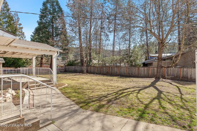 102 E Theresa DR, Coeur D'alene, ID 83814