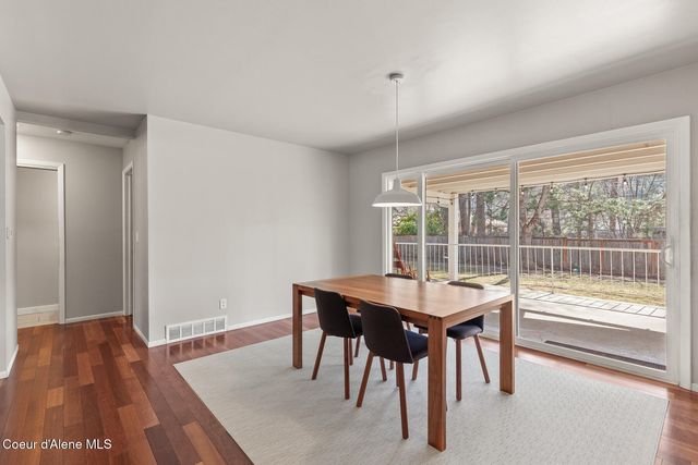 102 E Theresa DR, Coeur D'alene, ID 83814