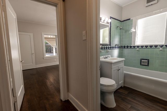 3907 Prescott Avenue, Dallas, TX 75219