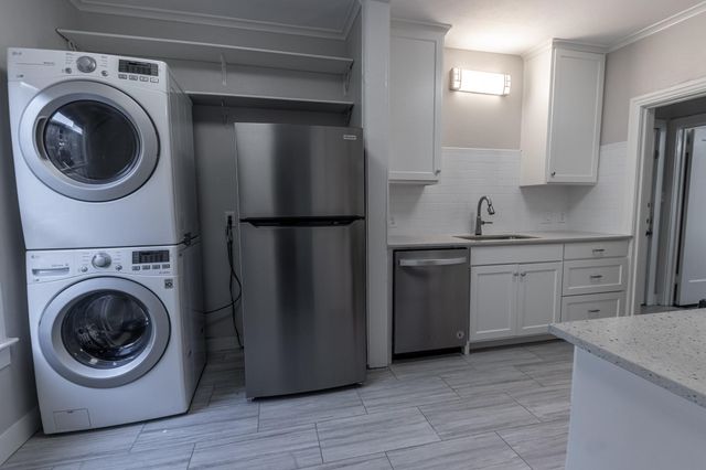 3907 Prescott Avenue, Dallas, TX 75219