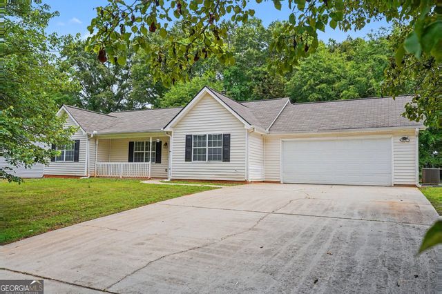 66 Mallie Court, Hampton, GA 30228